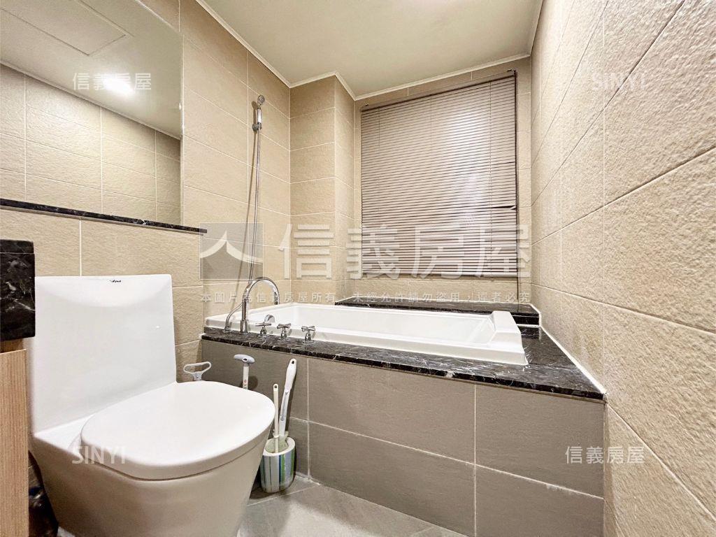 丹麥四房房屋室內格局與周邊環境