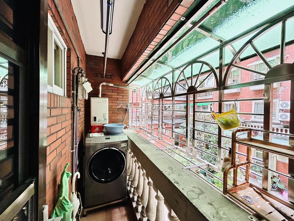 集美靜享臻邸２房房屋室內格局與周邊環境