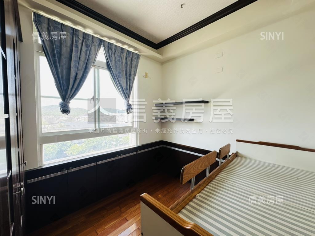 青泉朝南景觀３房平車房屋室內格局與周邊環境