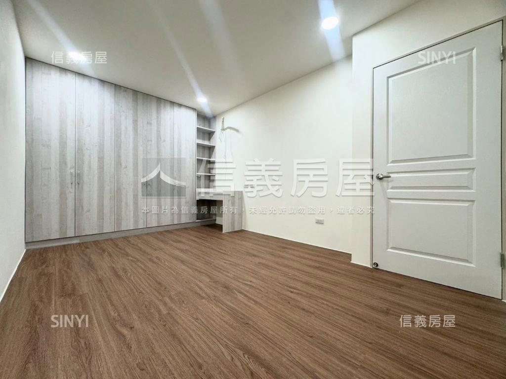 近新街國小３房有車位房屋室內格局與周邊環境