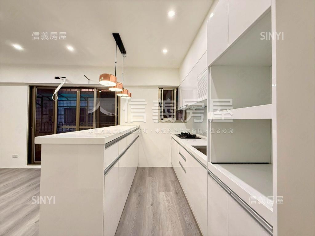 電梯２房優選鴻禧房屋室內格局與周邊環境