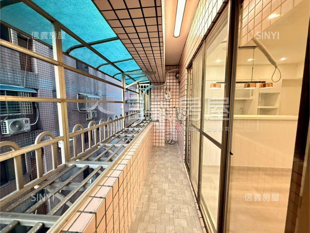 電梯２房優選鴻禧房屋室內格局與周邊環境