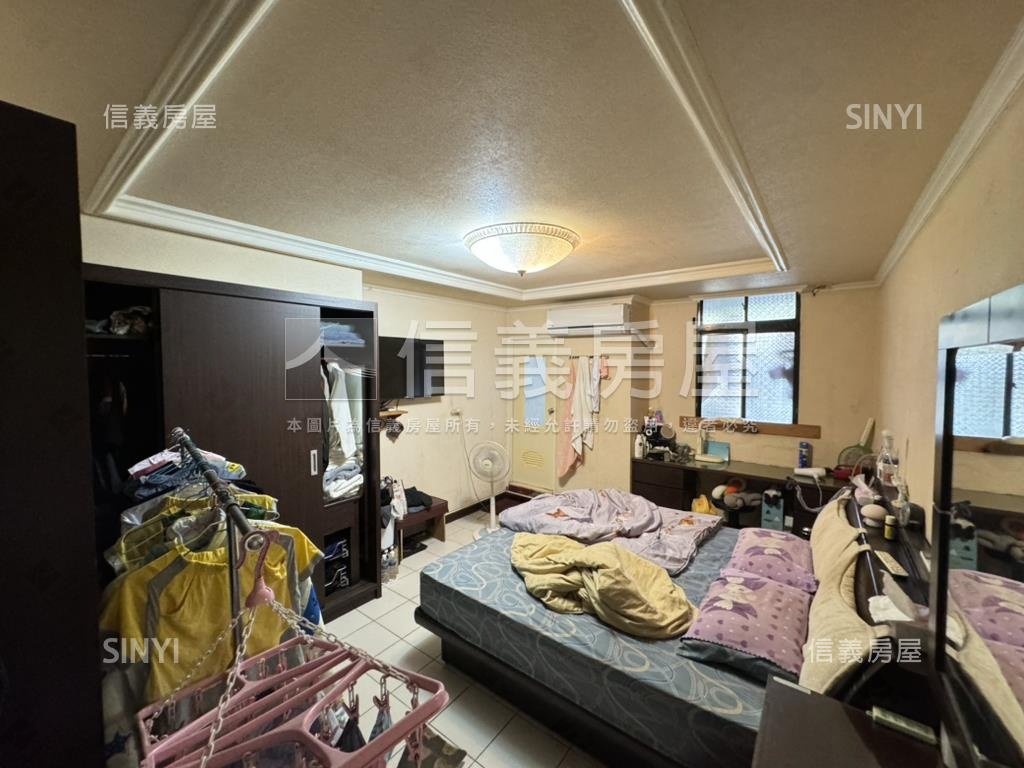 來財！國際路透天店面房屋室內格局與周邊環境