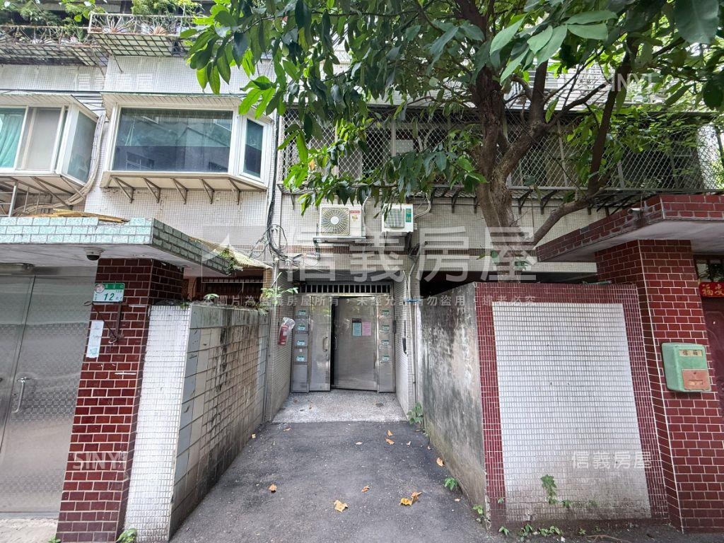 萬隆捷運稀有公寓五房房屋室內格局與周邊環境