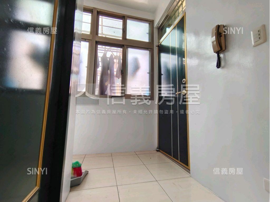 近未來捷運收租珠寶盒房屋室內格局與周邊環境