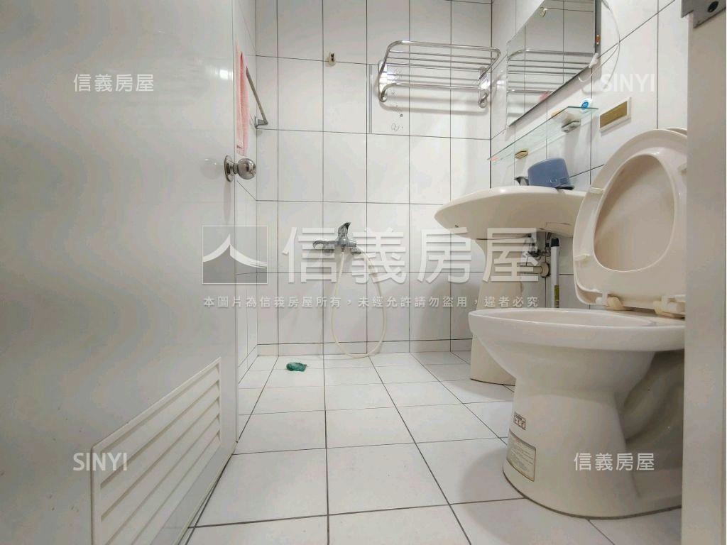 近未來捷運收租珠寶盒房屋室內格局與周邊環境
