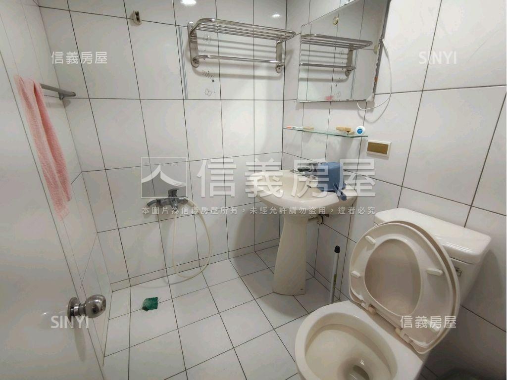 近未來捷運收租珠寶盒房屋室內格局與周邊環境