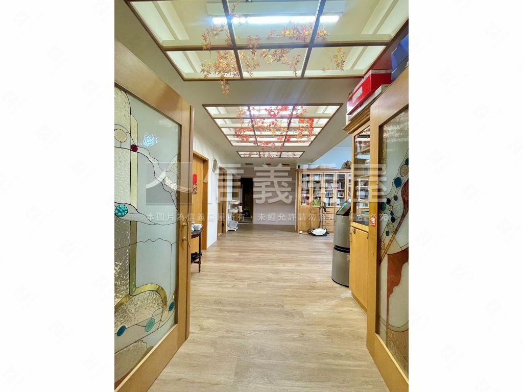 採光美裝潢稀有大三房房屋室內格局與周邊環境