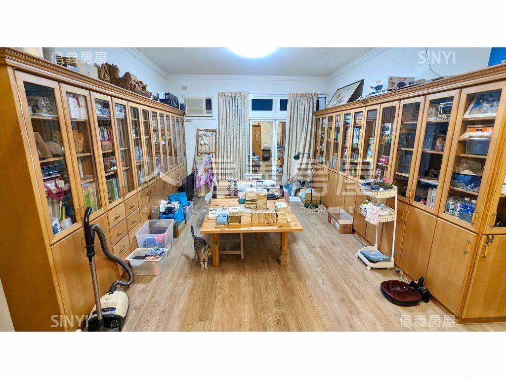 採光美裝潢稀有大三房房屋室內格局與周邊環境