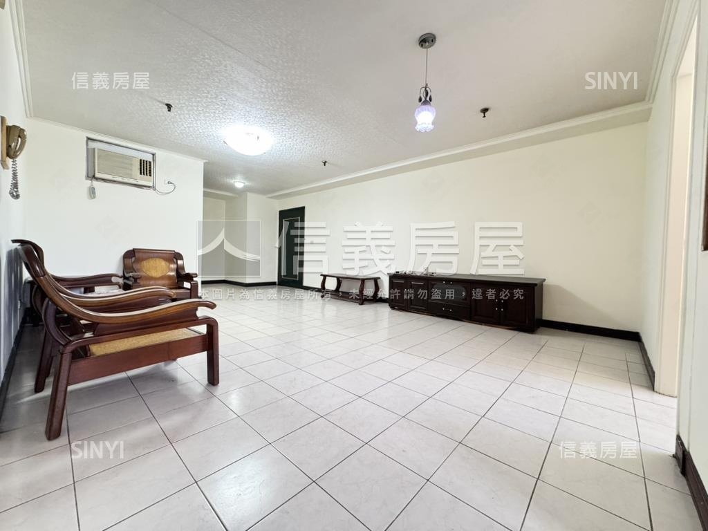 東區高樓層３房視野戶房屋室內格局與周邊環境