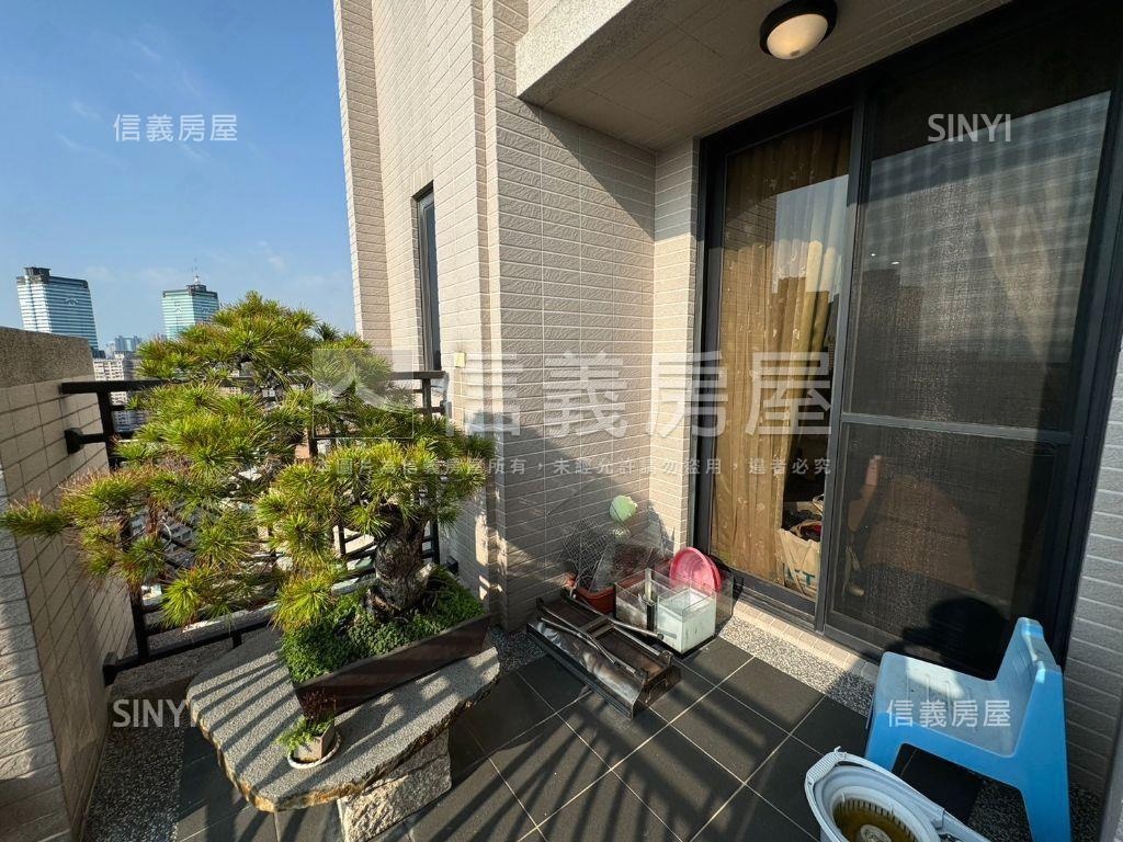 富宇三房雙平車房屋室內格局與周邊環境