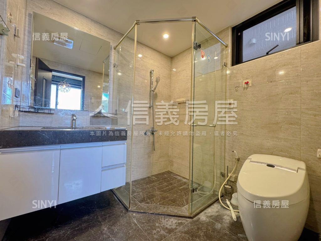樹義綠園道四面採光次頂樓房屋室內格局與周邊環境
