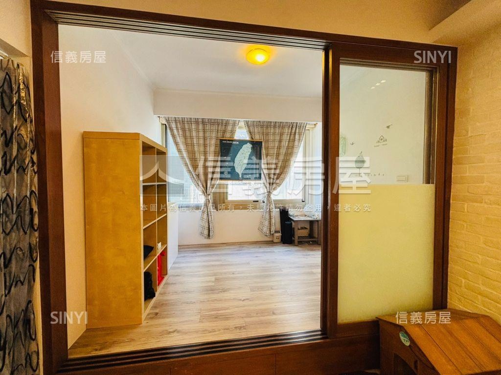 精美２房商三土地潛力三樓房屋室內格局與周邊環境