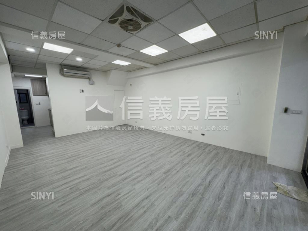 十四張大空間精選店面房屋室內格局與周邊環境