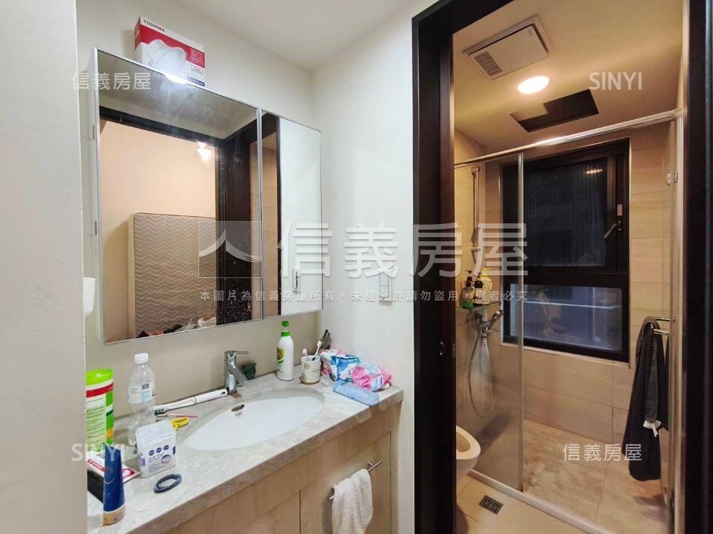 央北邊間大兩房平面車位房屋室內格局與周邊環境