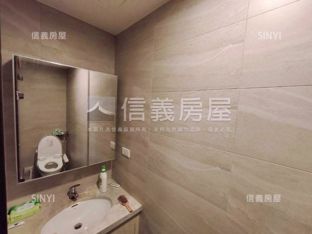 央北邊間大兩房平面車位房屋室內格局與周邊環境