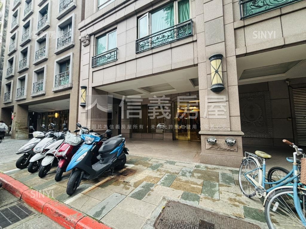 森美館邊間三房車位房屋室內格局與周邊環境