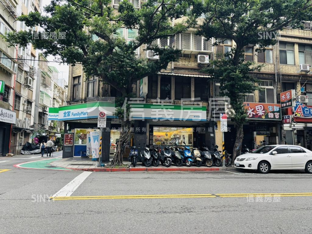 森美館邊間三房車位房屋室內格局與周邊環境