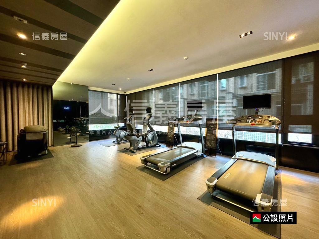 多城Ｈ＆Ｍ輕奢三房雙平車房屋室內格局與周邊環境