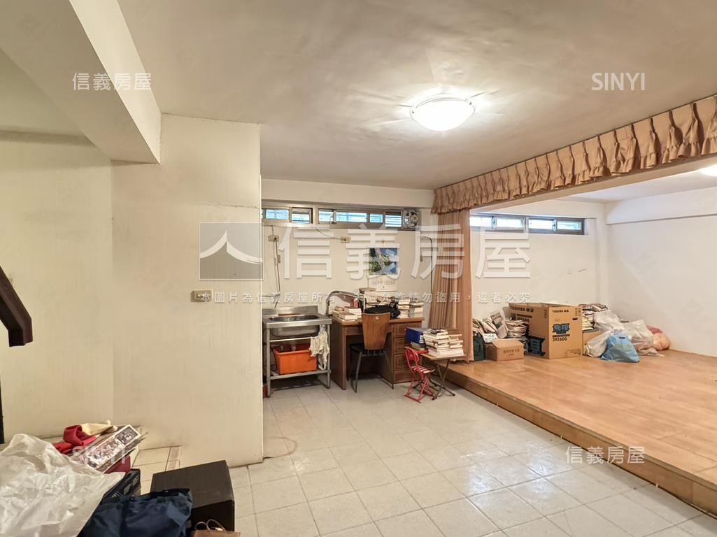 雙敦靜巷一樓庭院好停車房屋室內格局與周邊環境