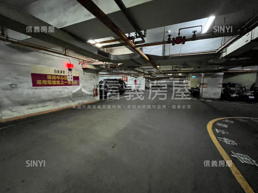 【店推】白金漢宮四房平車房屋室內格局與周邊環境