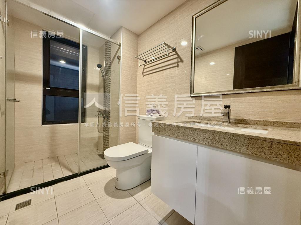 四季水悅三房平車房屋室內格局與周邊環境