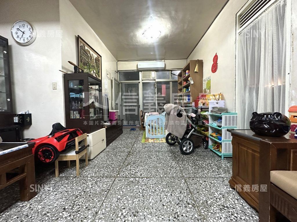 木柵市中心未來捷運一樓房屋室內格局與周邊環境