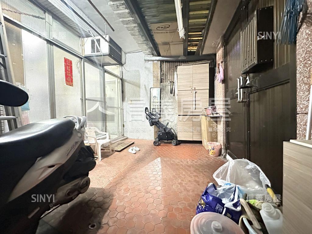 木柵市中心未來捷運一樓房屋室內格局與周邊環境