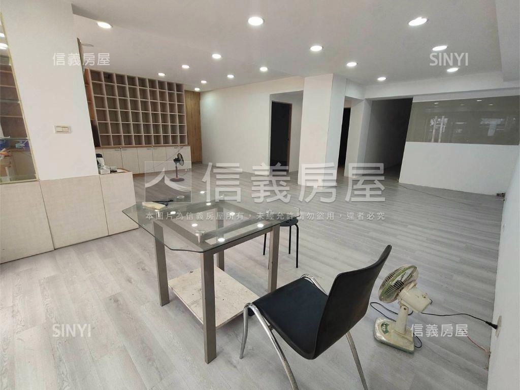 近文德站面寬大庭院店住辦房屋室內格局與周邊環境