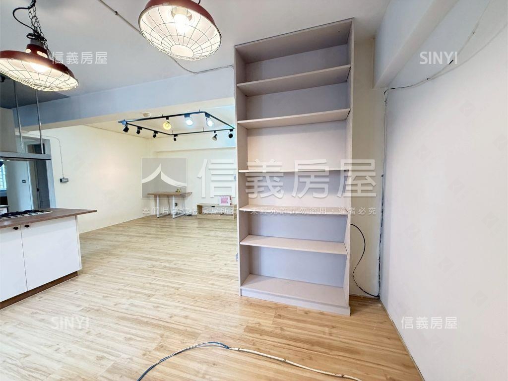 【專任】市政南二路美三房房屋室內格局與周邊環境