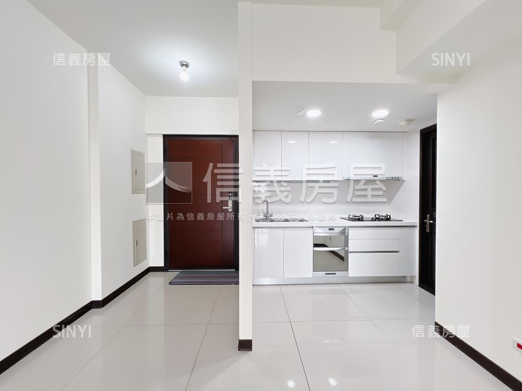 山河匯三房平車房屋室內格局與周邊環境