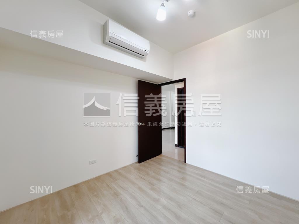 山河匯三房平車房屋室內格局與周邊環境