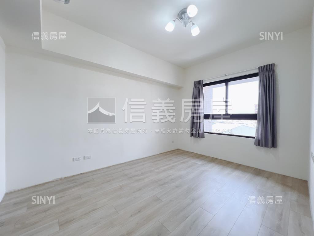 山河匯三房平車房屋室內格局與周邊環境