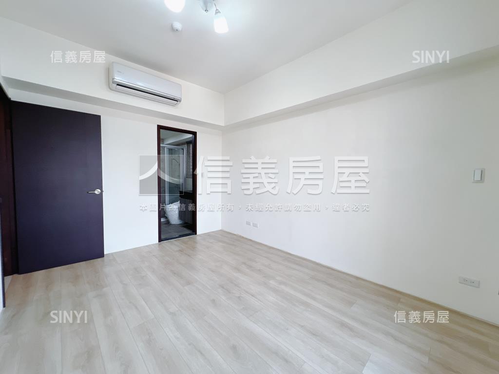 山河匯三房平車房屋室內格局與周邊環境