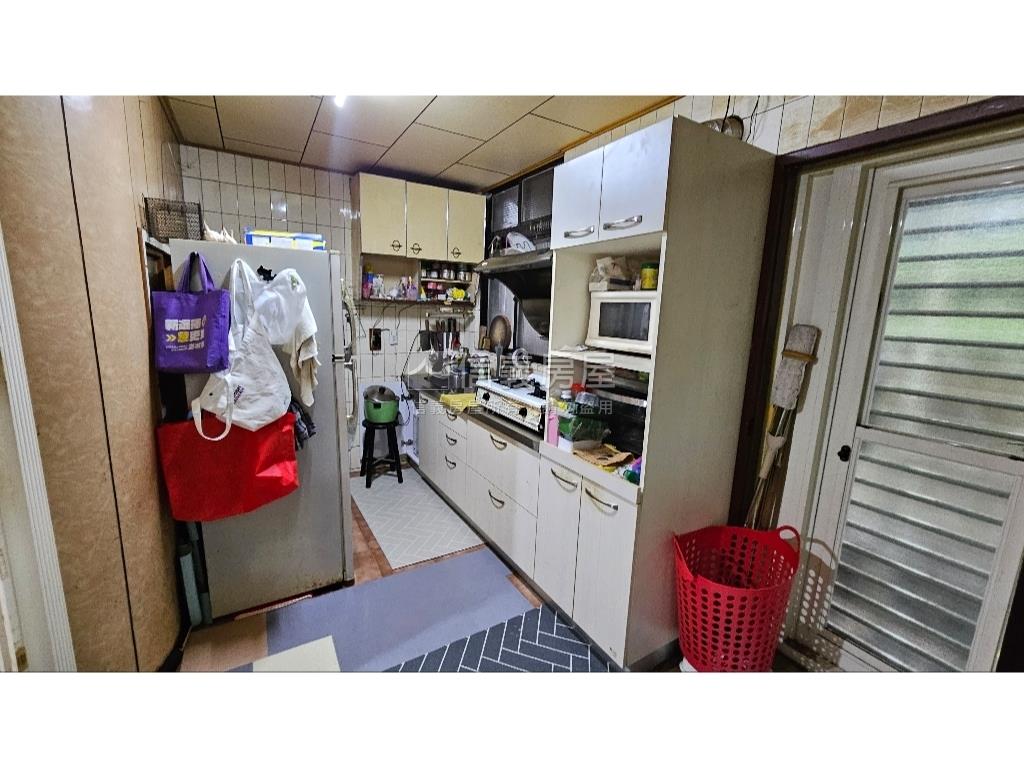 士林低總價公寓輕鬆入主房屋室內格局與周邊環境