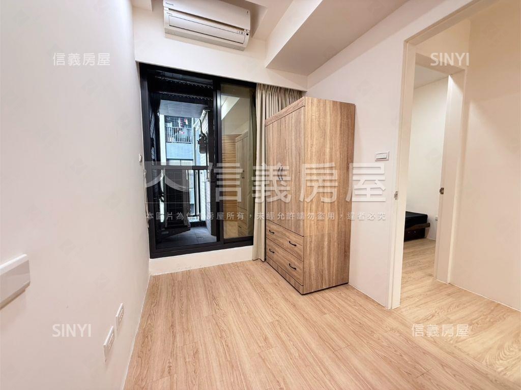 金城舞２買服收成交價１％房屋室內格局與周邊環境
