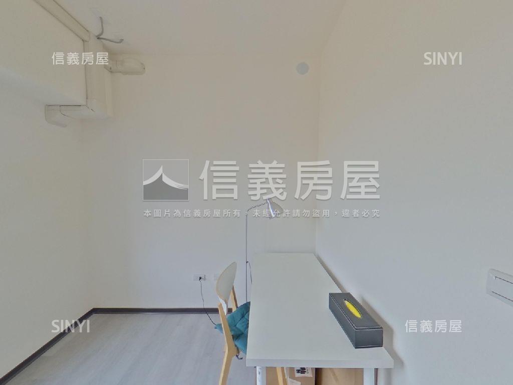 近彰泰國中全新兩房附平車房屋室內格局與周邊環境