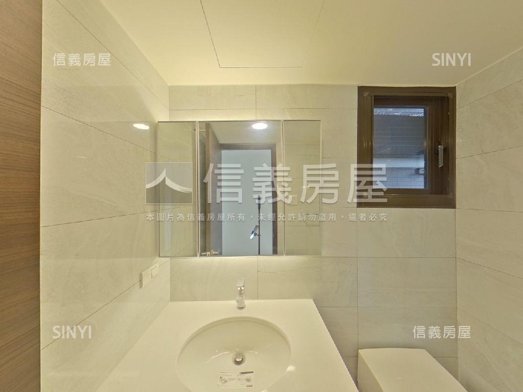 近彰泰國中全新兩房附平車房屋室內格局與周邊環境
