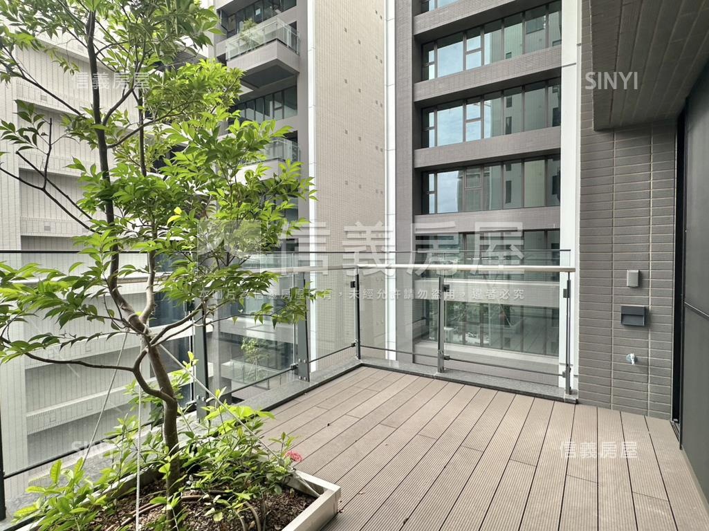 寶輝綠生活三房平車房屋室內格局與周邊環境