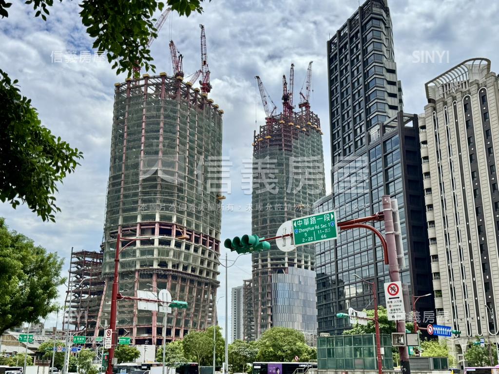 近雙子星中華路商四透天房屋室內格局與周邊環境