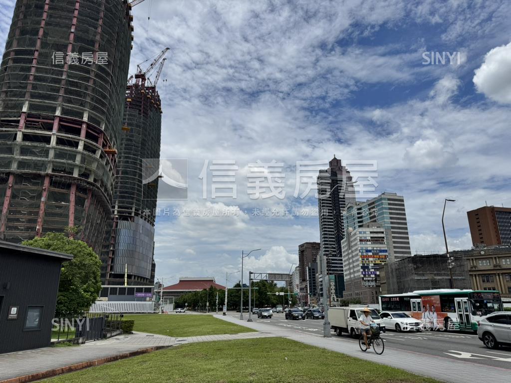 近雙子星中華路商四透天房屋室內格局與周邊環境