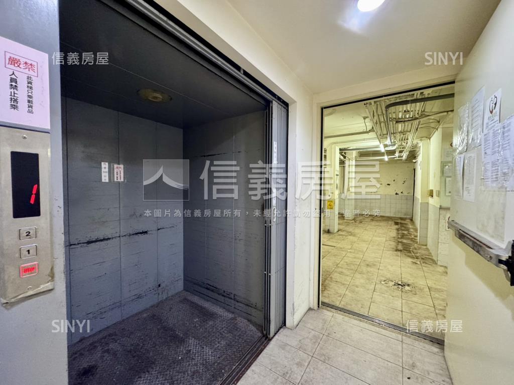 近雙子星中華路商四透天房屋室內格局與周邊環境
