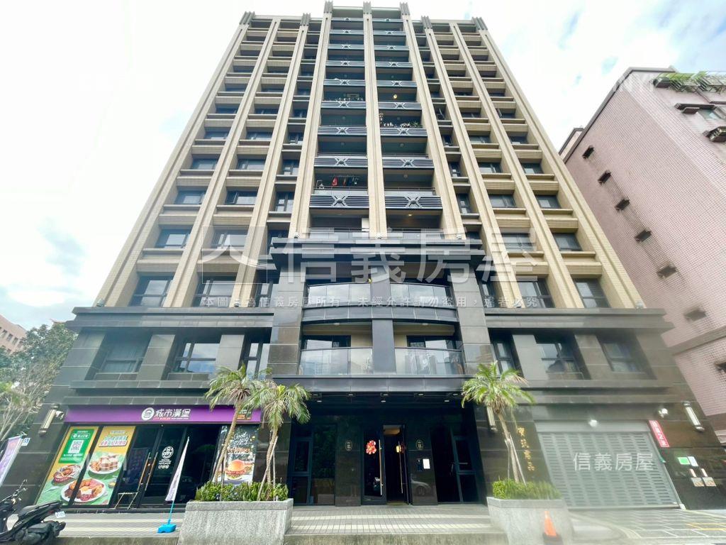 寶筑君品３房平面車位房屋室內格局與周邊環境