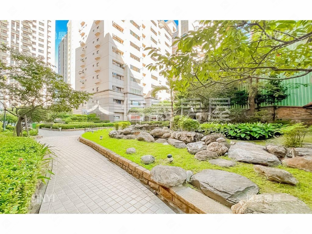 專任國泰維瓦第三房房屋室內格局與周邊環境