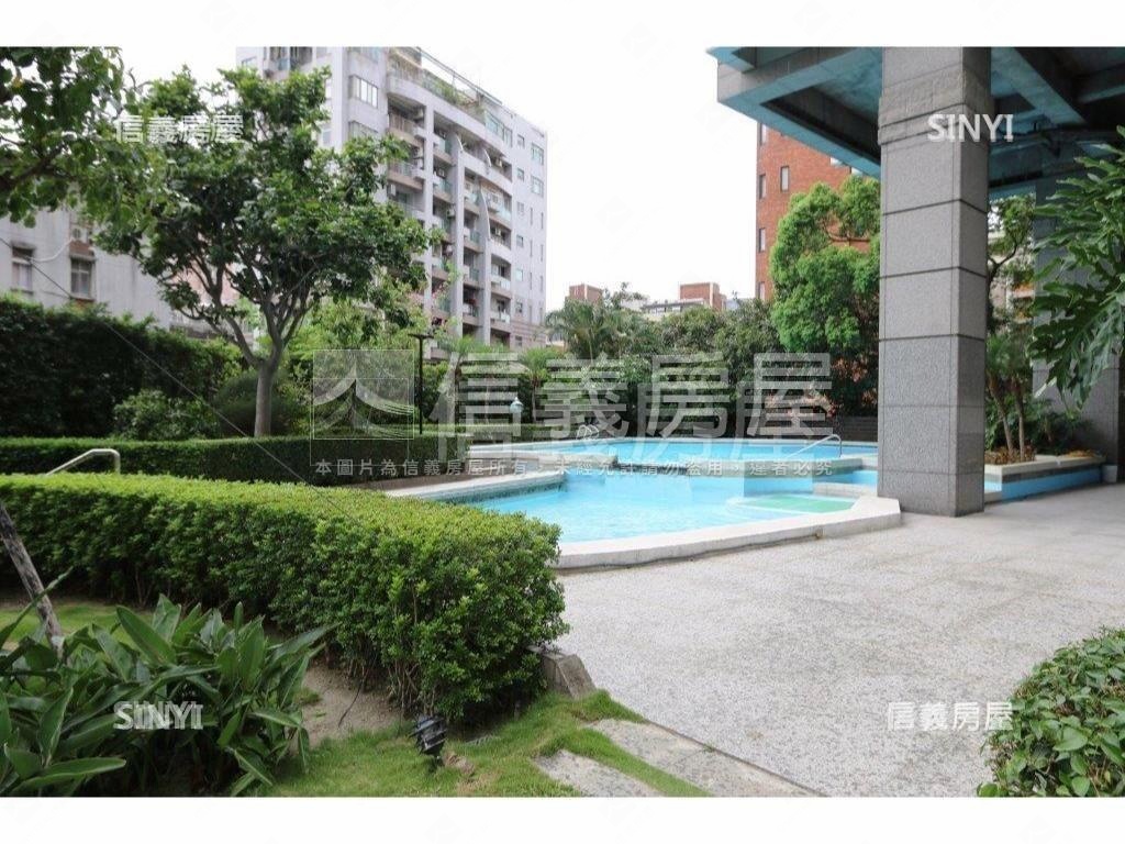 星鑽景觀帝王戶房屋室內格局與周邊環境