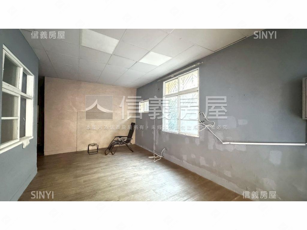 近水湳經貿邊間大地坪Ｃ房屋室內格局與周邊環境