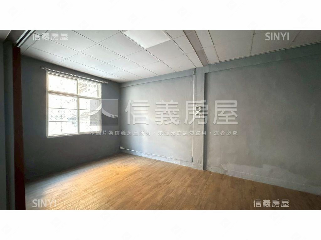 近水湳經貿邊間大地坪Ｃ房屋室內格局與周邊環境
