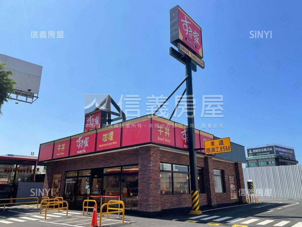 近水湳經貿邊間大地坪Ｃ房屋室內格局與周邊環境