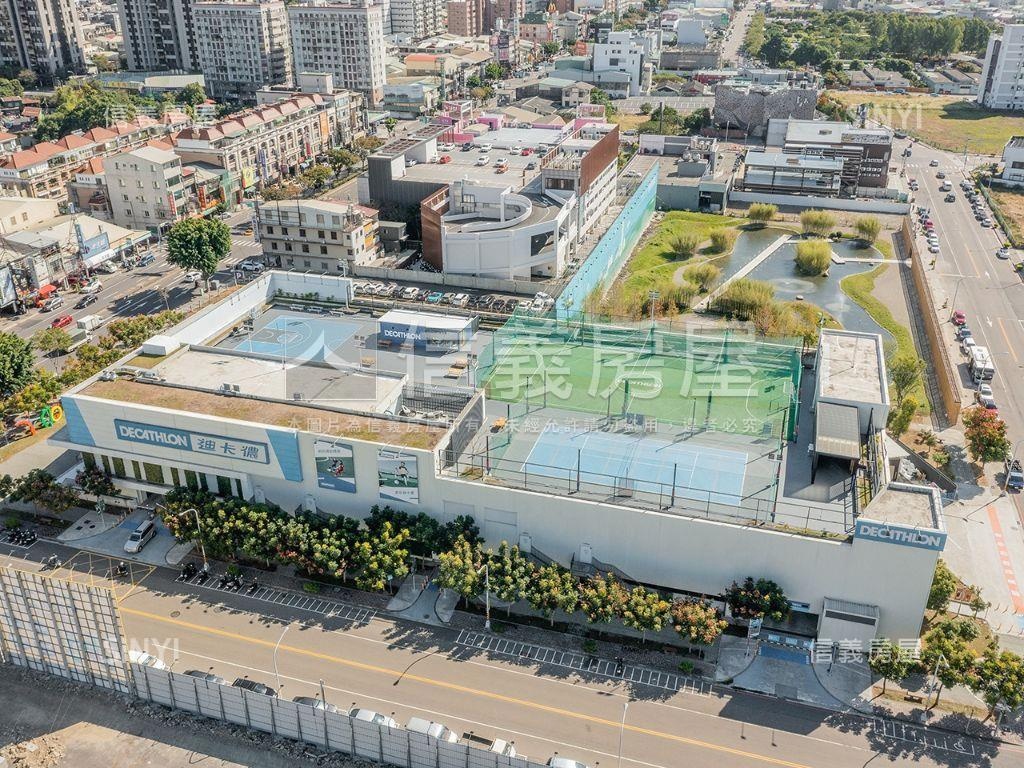 近水湳經貿邊間大地坪Ｃ房屋室內格局與周邊環境