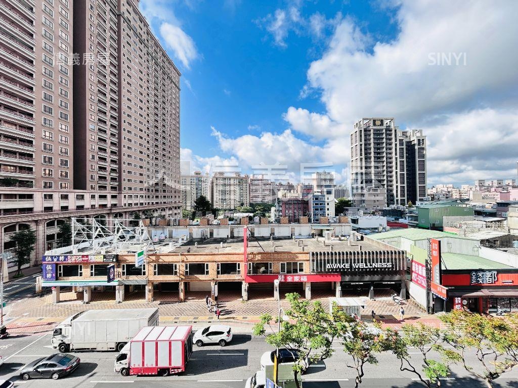 中正路舒適兩房房屋室內格局與周邊環境